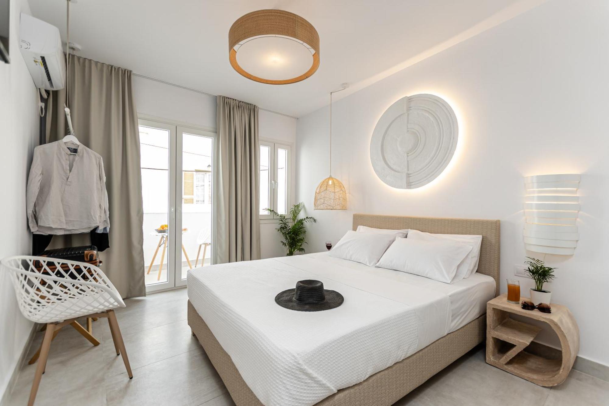 Golden Bird'S Aparthotel Naxos City Bagian luar foto