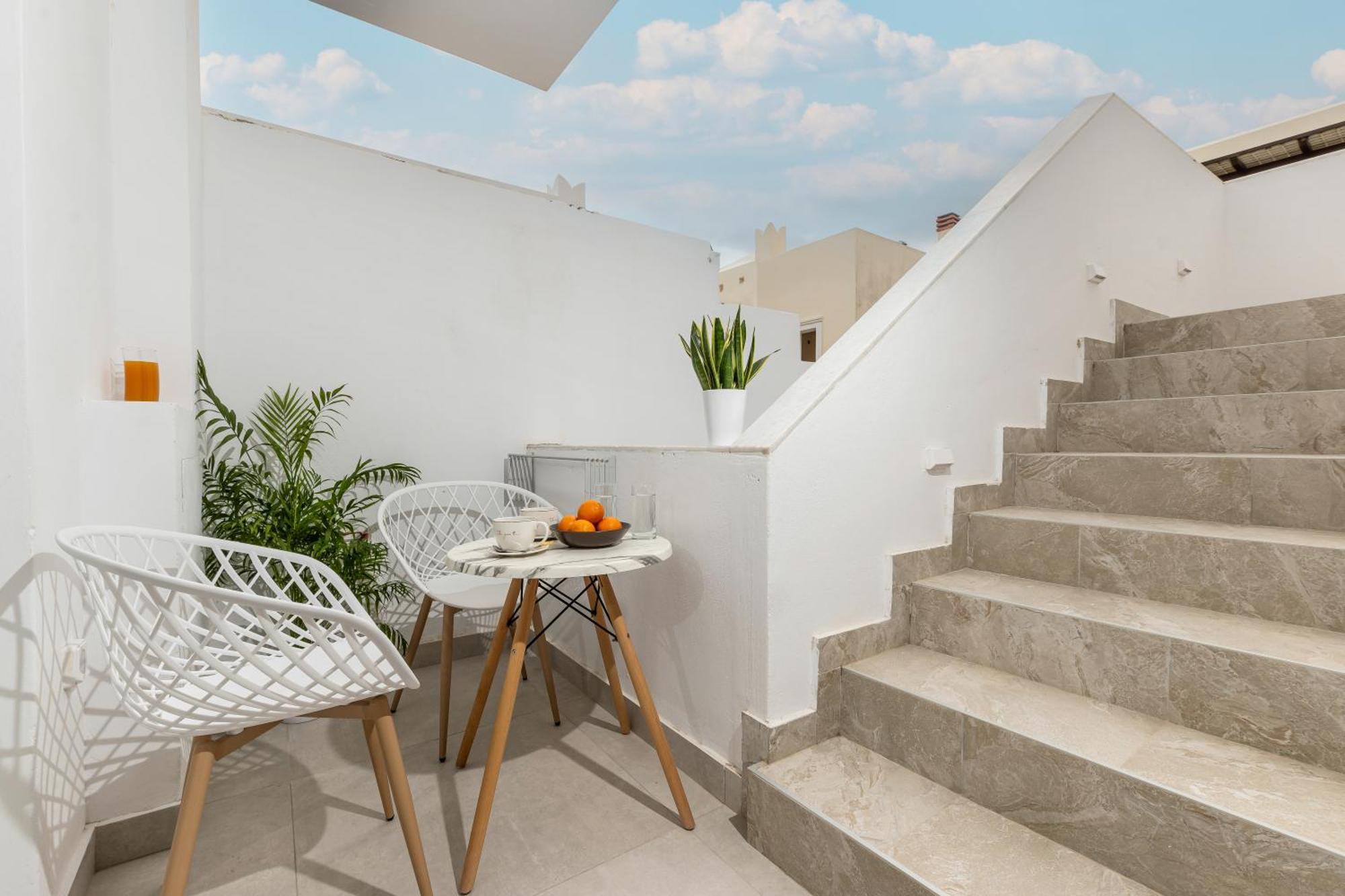 Golden Bird'S Aparthotel Naxos City Bagian luar foto