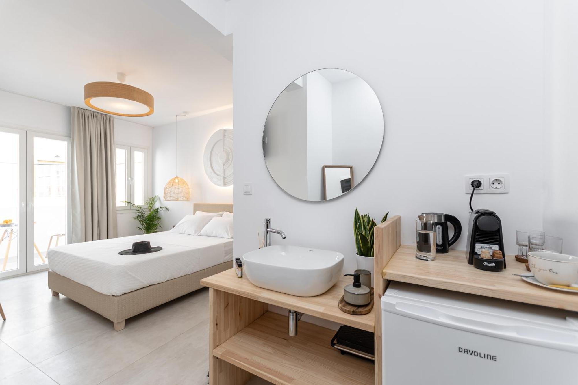 Golden Bird'S Aparthotel Naxos City Bagian luar foto