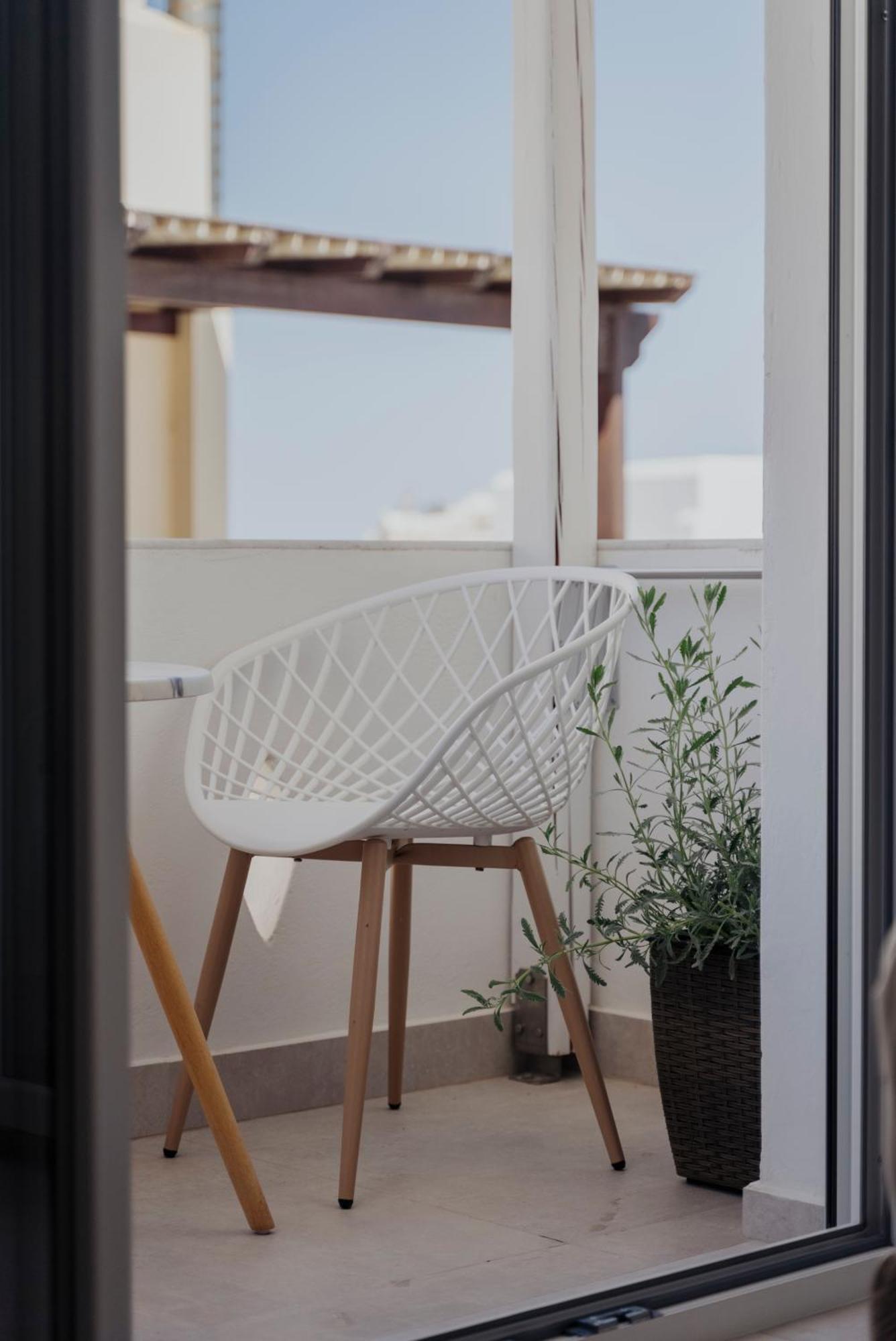 Golden Bird'S Aparthotel Naxos City Bagian luar foto