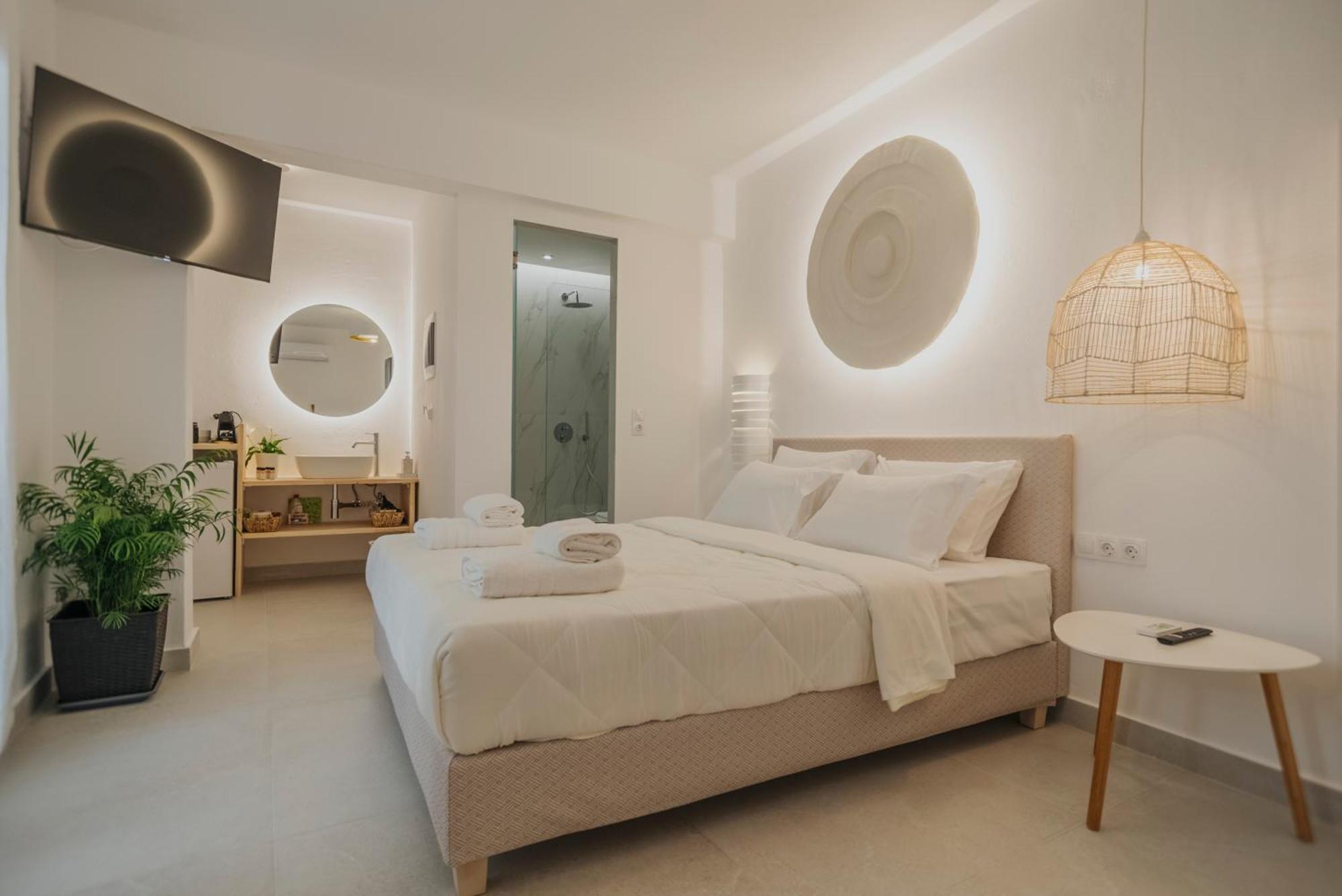 Golden Bird'S Aparthotel Naxos City Bagian luar foto